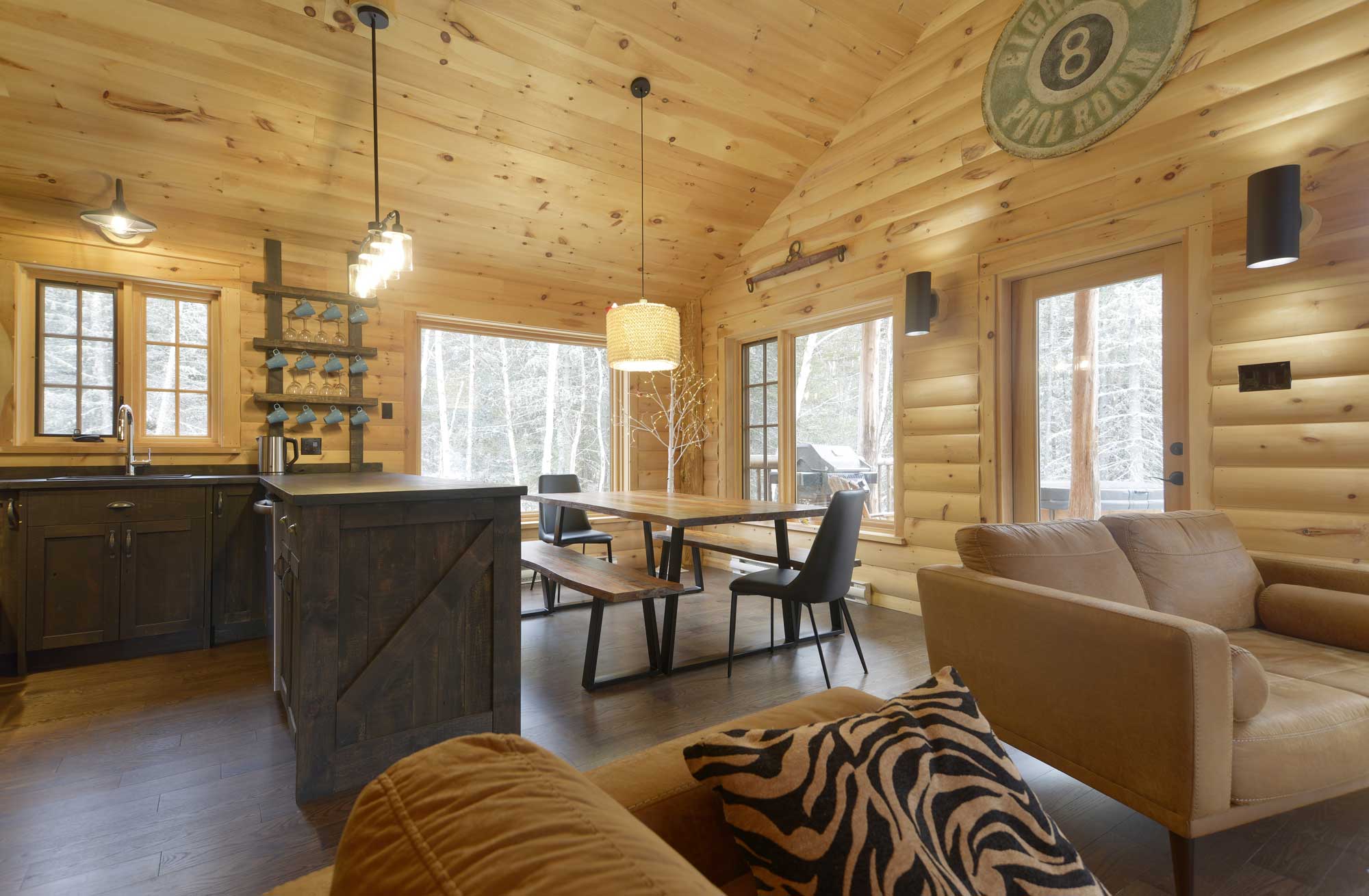 Chalet Apache